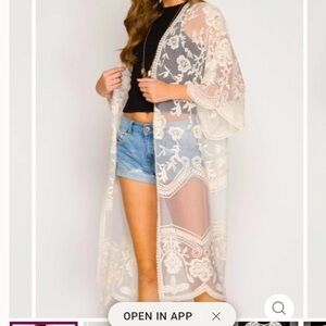 Dizzy Gal Woman's Plus-Size Ivory Floral Lace Open-Front Kimono Sz 1x